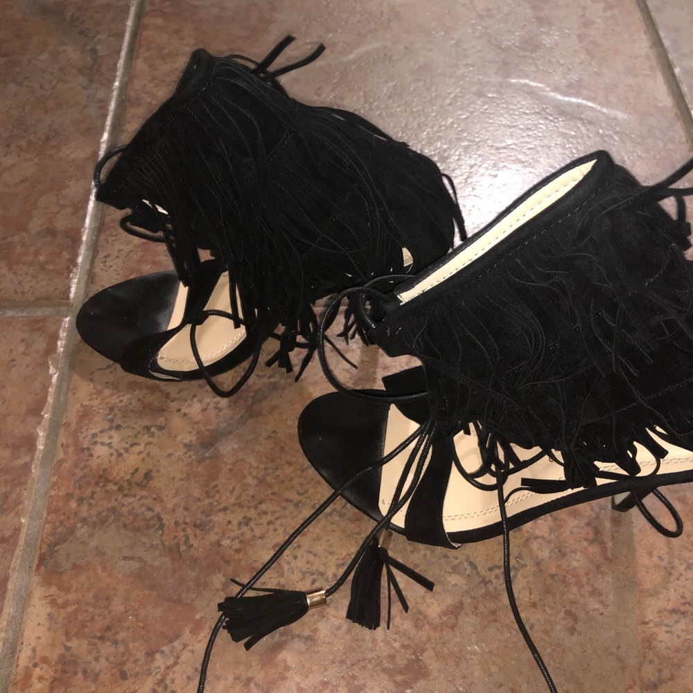 French cut tassel heels